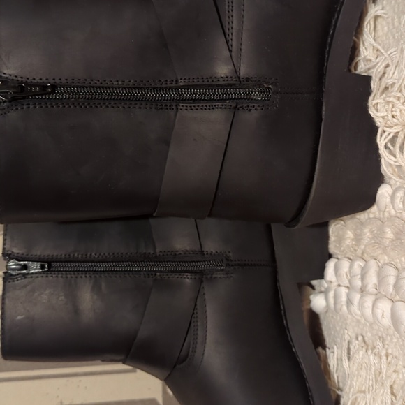 Dingo Black Leather Ankle Boots NWT 10.5 - Picture 6 of 8